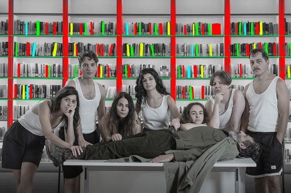 “Κερδίστε προσκλήσεις για την παράσταση «ΚΑΠΟΥΤ / Πόλεμος, ένα Vaudeville - Διαρκής ανοιχτή πρόβα»”