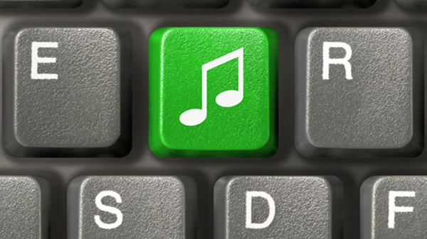 Ψηφιακή μουσική: ακρόαση... "ραδιοφωνική" πλέον