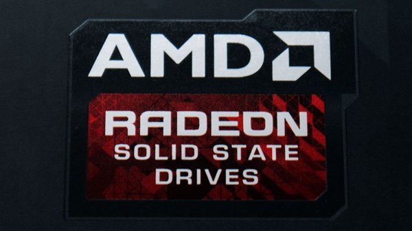 Και δίσκοι SSD από την AMD