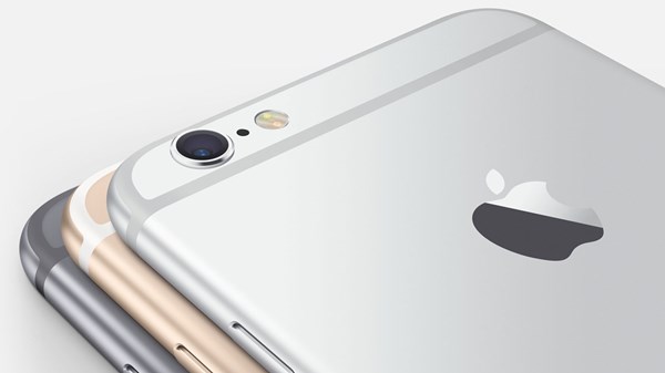 Apple: ρεκόρ πωλήσεων και εσόδων