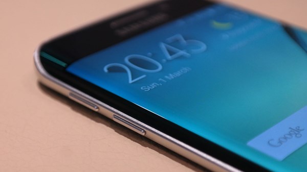 MWC 2015: στην Ελλάδα τα νέα κινητά 4G+