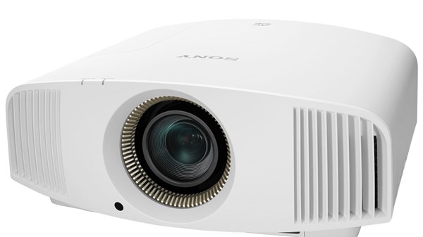 Sony: νέοι προβολείς, 4K και μη