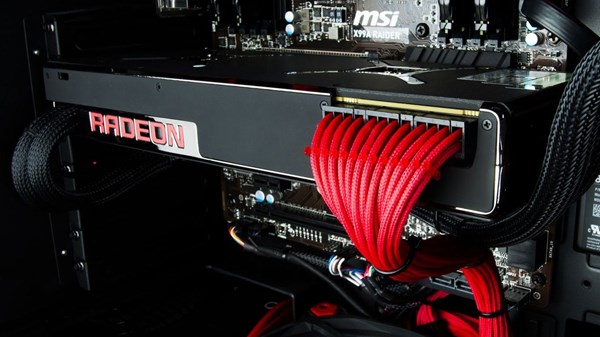 AMD: πανίσχυρη κάρτα γραφικών, προσωρινή