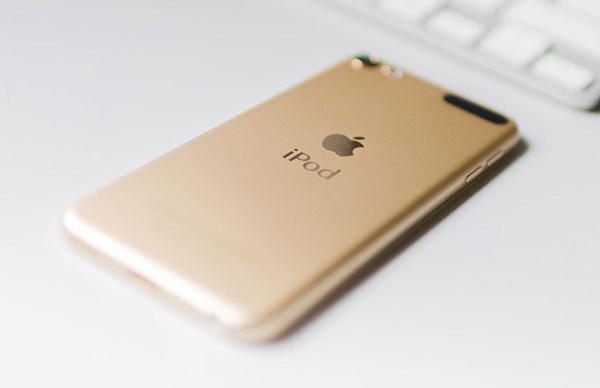 iPod: στην εφηβεία του, ήδη γερασμένος
