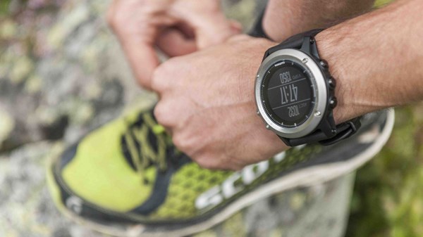 Κλήρωση ΓΕΡΜΑΝΟΣ για ένα GARMIN Fēnix 3 HR: ο νικητής