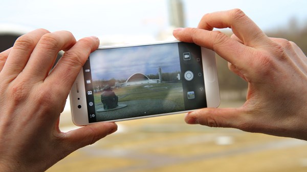 Κλήρωση ΓΕΡΜΑΝΟΣ: κέρδισε το κορυφαίο Huawei P10!