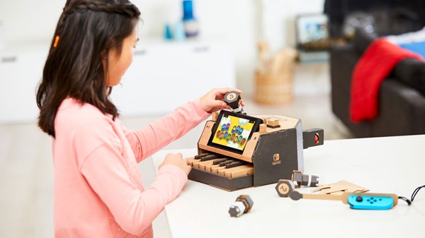 Nintendo Labo: χειροτεχνία με χαρτί και... Switch!