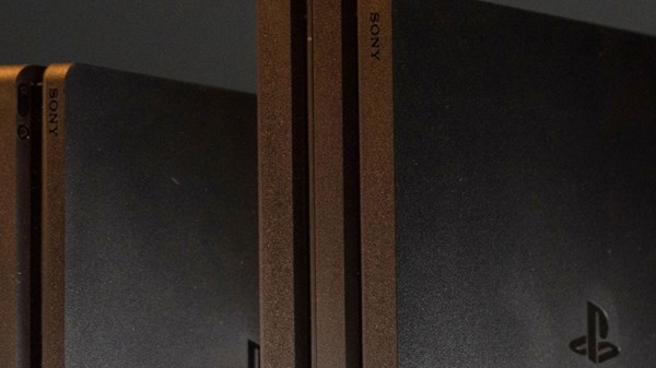H Sony, το Xbox One X και η θεωρία του PS4 Ultra