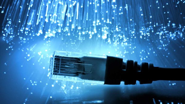 COSMOTE: ξεκίνημα στις Δικτυακές συνδέσεις οπτικών ινών