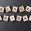 Black Friday, ροζ ελέφαντες και πράσσειν άλογα