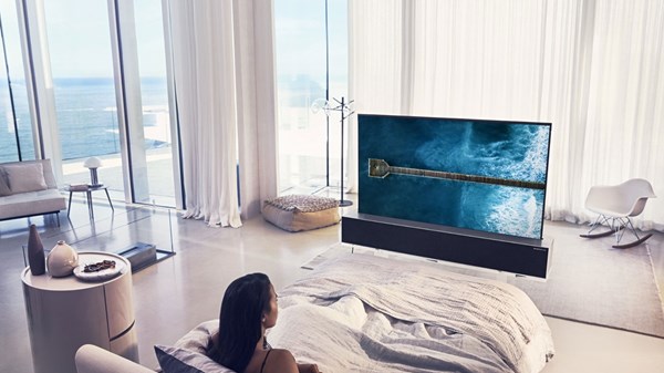 CES 2019: μέσα στο 2019 η αναδιπλούμενη τηλεόραση της LG