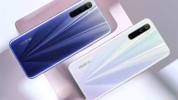 Realme: τρία νέα smartphones