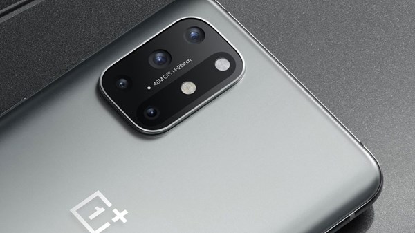 OnePlus 8T: επίσημο, εντυπωσιακό, σύντομα στην Ελλάδα