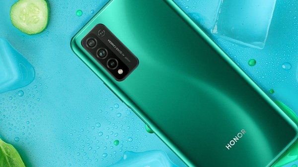 Honor 10X Lite: τετραπλή κάμερα, απίθανη αυτονομία