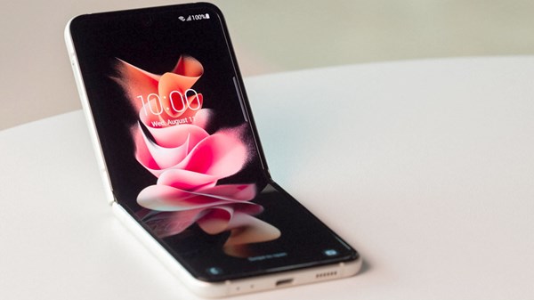 Samsung Galaxy Z Flip3: Βήμα μπροστά σημαντικό