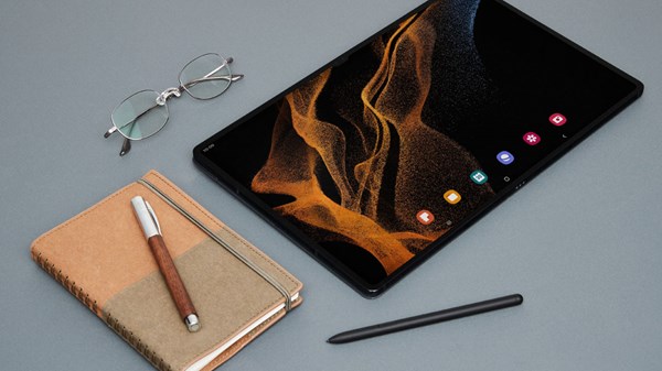 Samsung Galaxy Tab S8: τα αντι-iPad στην Ελλάδα σύντομα