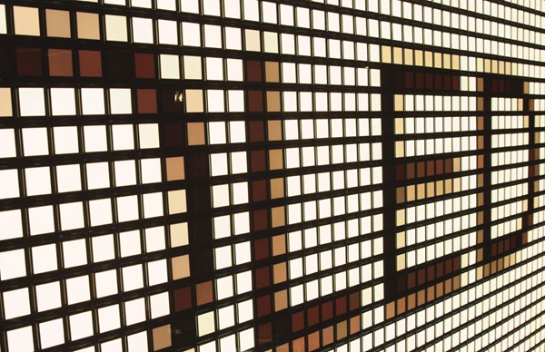 Χρονιά στασιμότητας για τις παραδοσιακές OLED TV το 2023