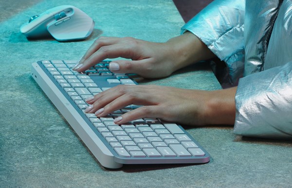 Logitech: νέο κορυφαίο πληκτρολόγιο και mouse για δουλειά