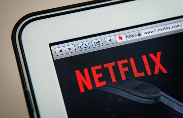 Netflix: μνημόνιο συνεργασίας με τον ΕΟΤ για την προβολή της Ελλάδας